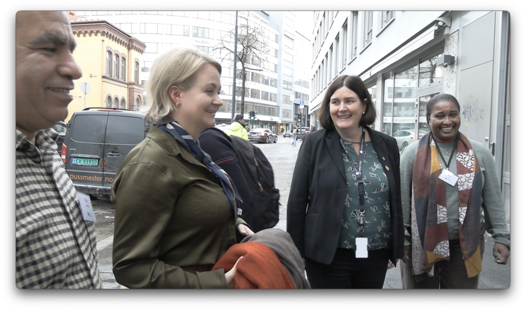 Politikerbesøk på Caritas Ressurssenter i Oslo. 